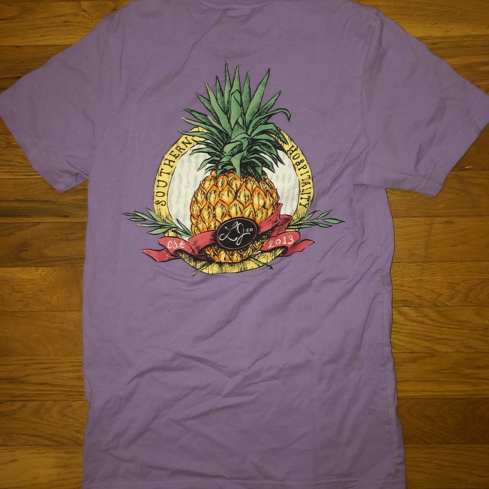 Lauren James pocket tee!